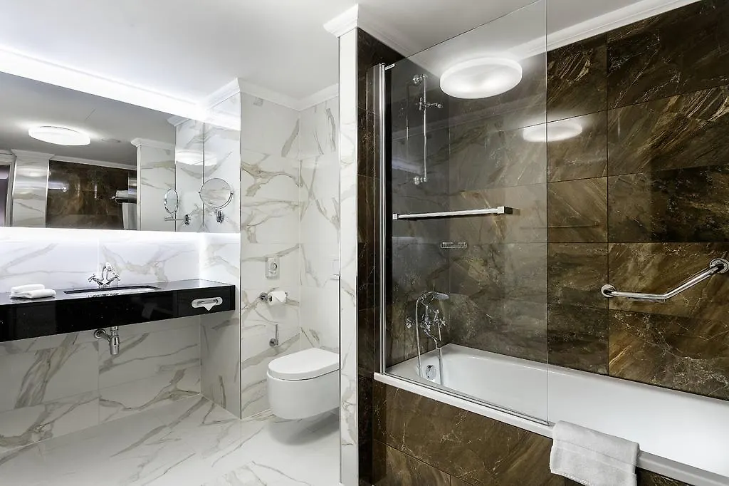 Cosmopolitan Hotel Praha 5*,  Česká republika